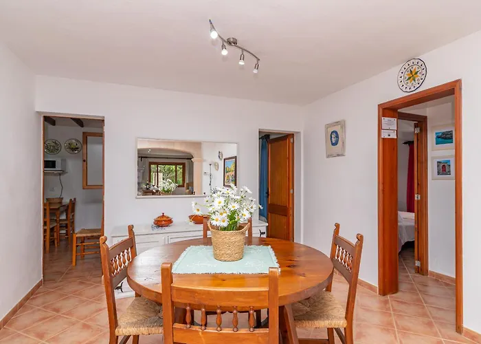 Villa Colonya Jaume-3 Bedrooms, Private Pool Near Pollença