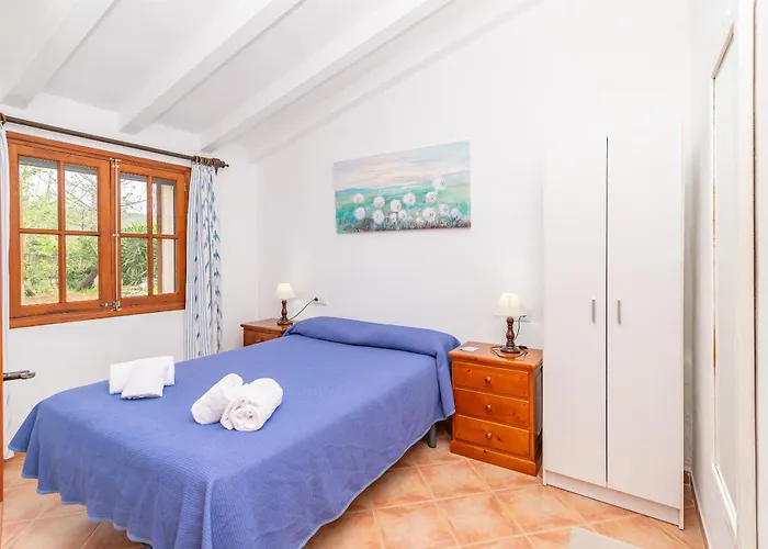 Villa Colonya Jaume-3 Bedrooms, Private Pool Near *