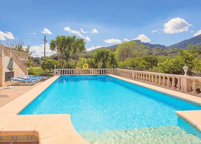 Villa Colonya Jaume-3 Bedrooms, Private Pool Near